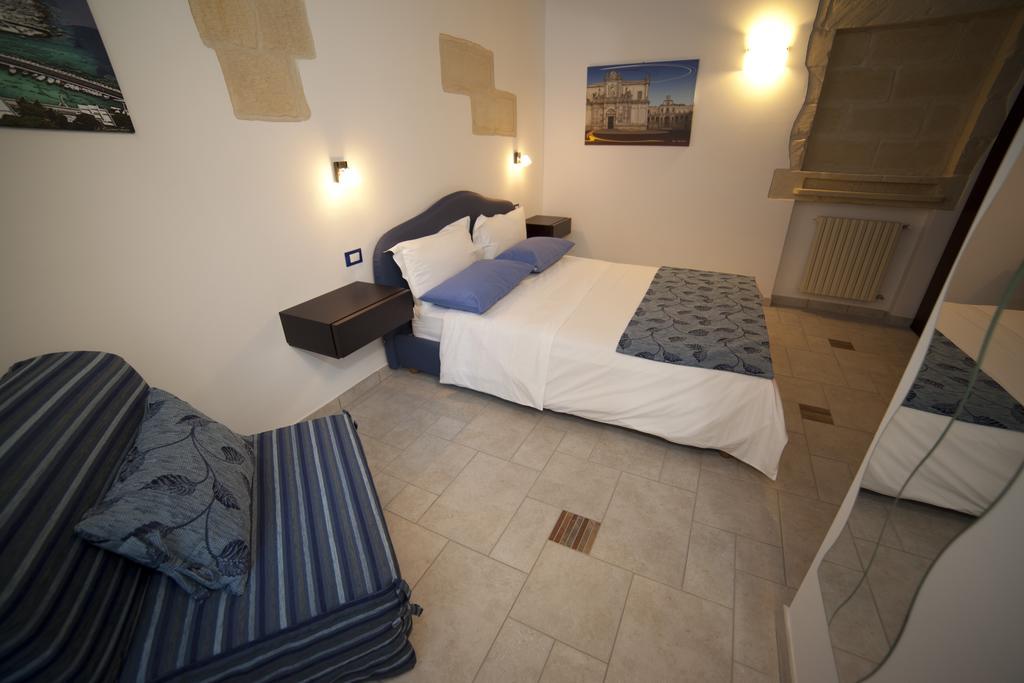 19Venti Bed & Breakfast เลชเช ห้อง รูปภาพ